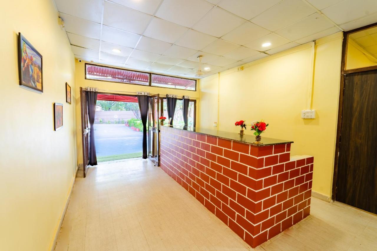 Narmada Hills Resort Godarpura Dış mekan fotoğraf