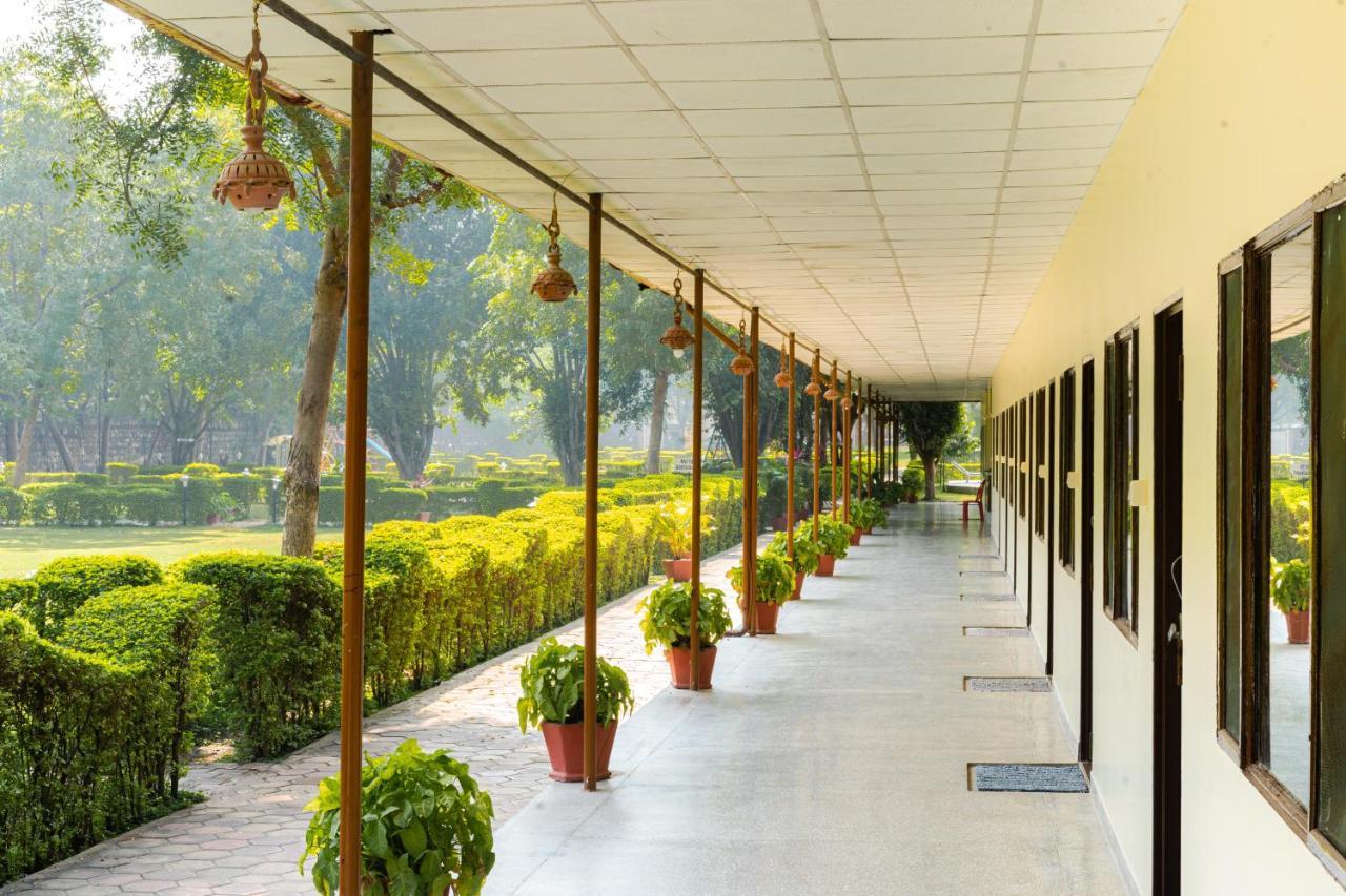 Narmada Hills Resort Omkareshwar Dış mekan fotoğraf