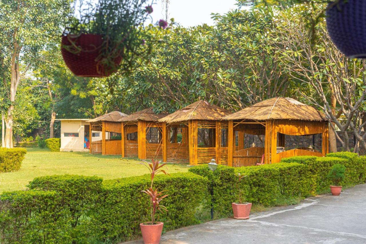 Narmada Hills Resort Godarpura Dış mekan fotoğraf