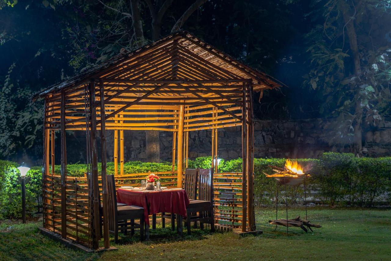 Narmada Hills Resort Godarpura Dış mekan fotoğraf
